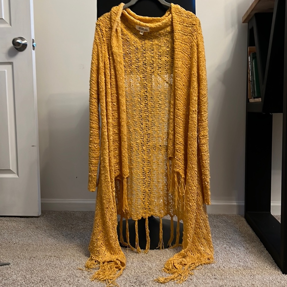 Listicle Cardigan